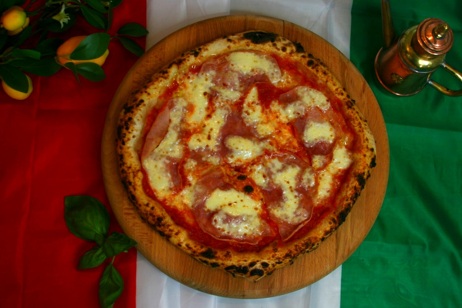Prosciutto — pizza